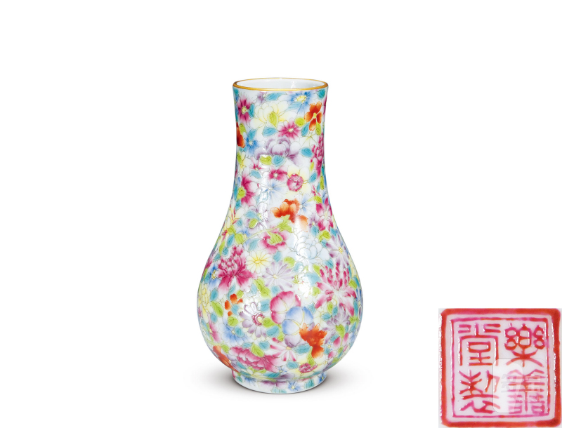 清 粉彩百花不落地琵琶尊